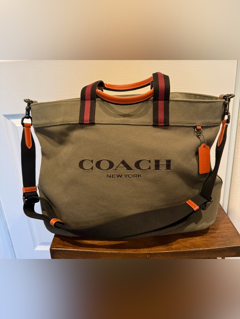 COACH Canvas Tote Bag 38 Olive Green with black & tan trim - style CJ486 - EUC - Picture 4 of 13